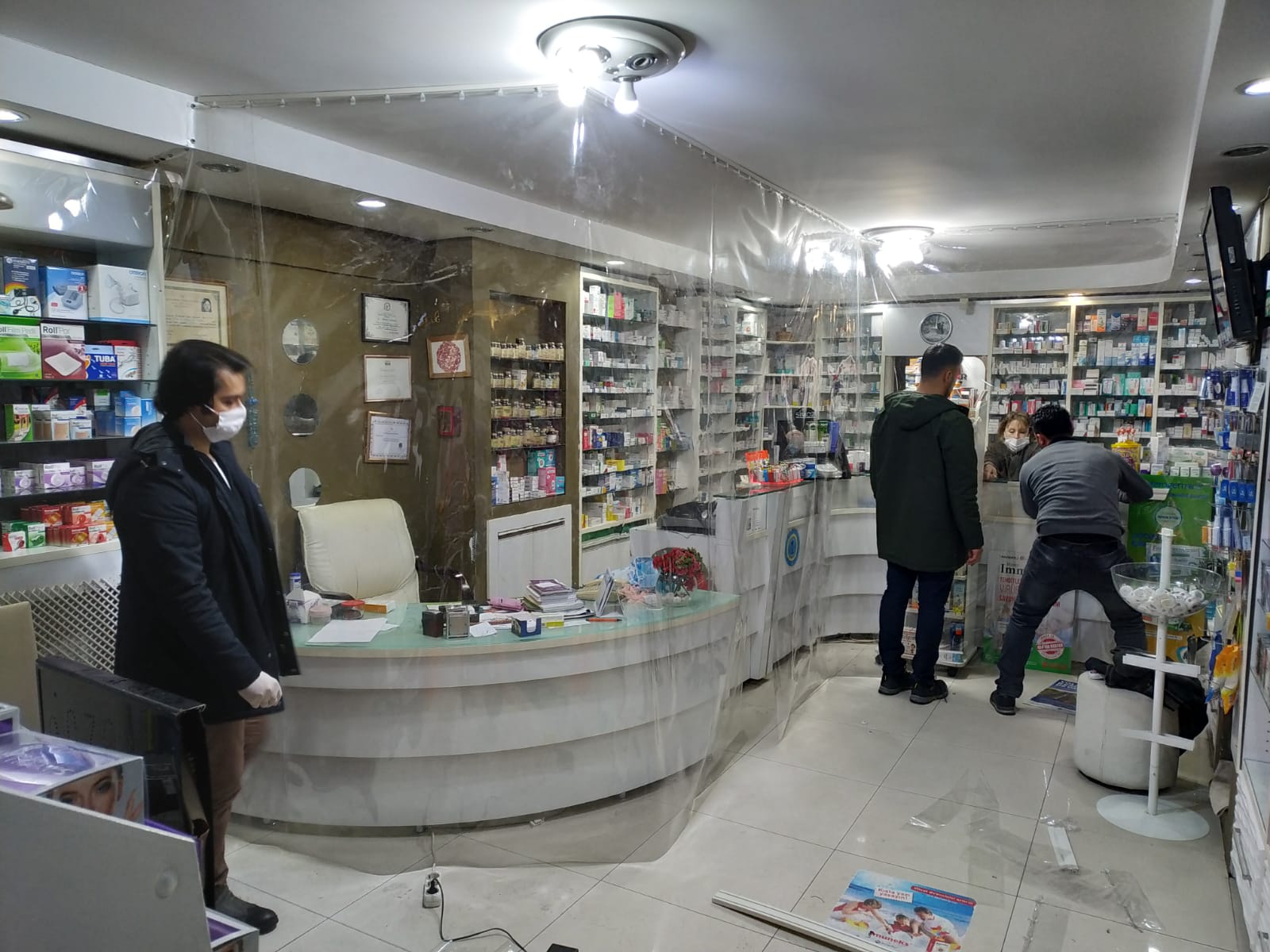 Eczane Koruma Brandası